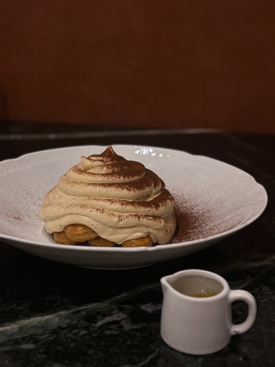 Από τον Monet στον Warhol- κι έπειτα στο τραπέζι του Cupola.